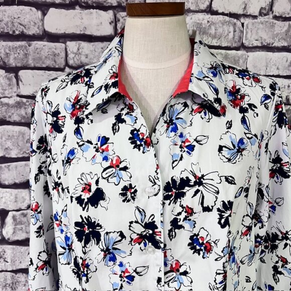CJ Banks White, Blue & Red Button Down Long Sleeve Blouse Size 1X - Picture 2 of 7